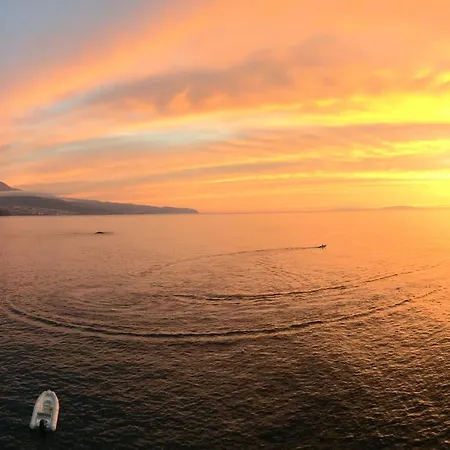 Mesa Del Mar Sunset Dream Vacational Apartment Puerto de la Madera